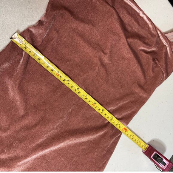 Renamed Pink Velvet Mini Dress – Size XS – Zipper Closure - Picture 4 of 6